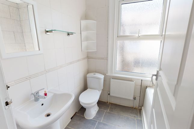 Property to rent in Goring Road, London