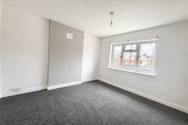 Flat 2, 37 Cradley Road, Cradley Heath photo 5
