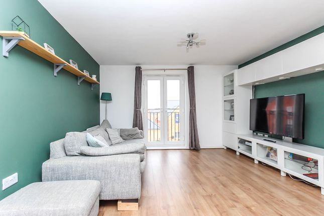 Flat 7, 2, Irthlingborough Road North, Wellingborough photo 2
