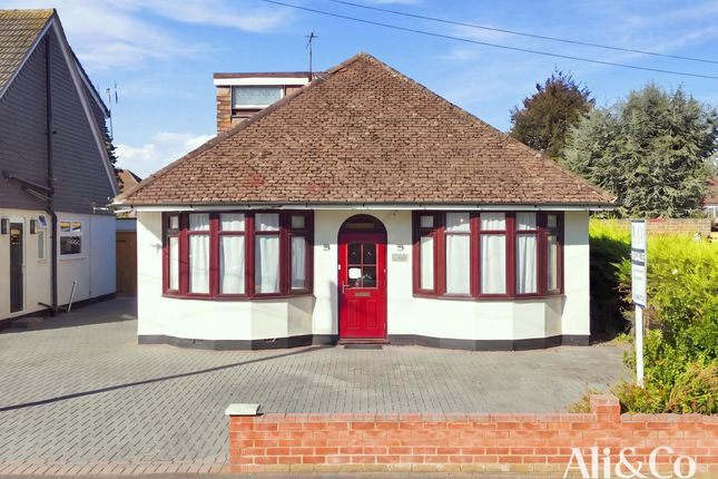 3-bed house on 187 Blackshots Lane, Grays, £500,000