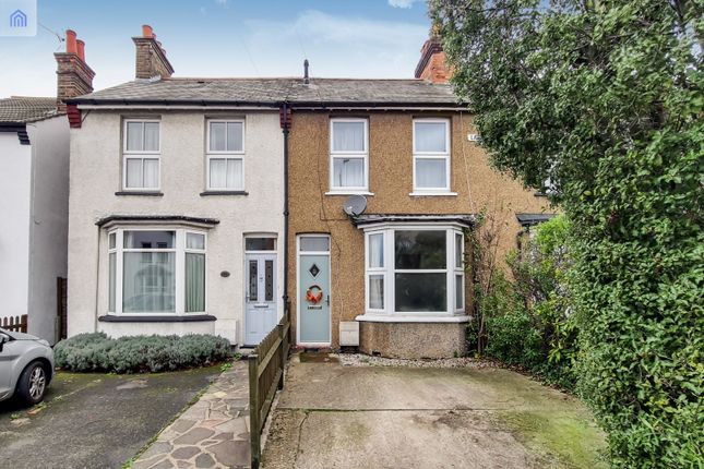 Thumbnail Terraced house for sale in High Street, Northwood