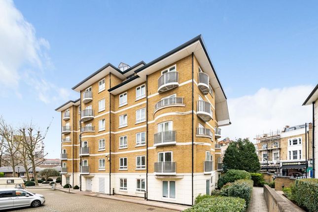 Thumbnail Flat for sale in Swallow Court, London