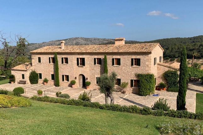Country house for sale in Country Estate, Pollensa, Mallorca, 07460
