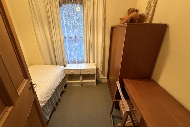 Bedroom 4/Study