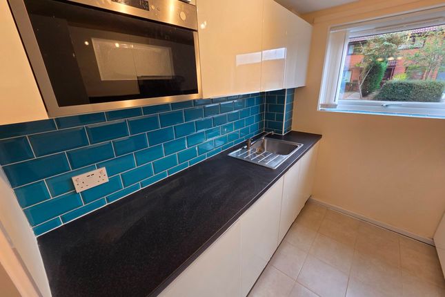 104 Porthcawl Green, Milton Keynes photo 5