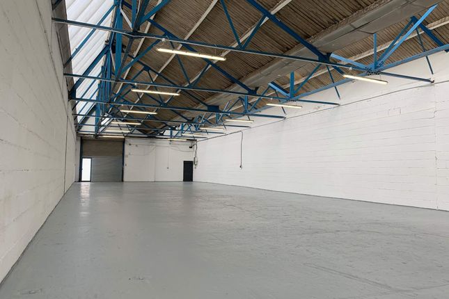 Warehouse to let in Unit 5C, Atlas Business Centre, Cricklewood NW2, Cricklewood,