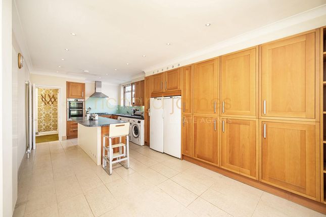 68, Millway, London photo 4