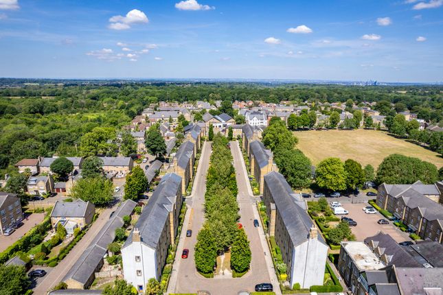 2-bed flat on 8 Brigade Place, Caterham, £325,000