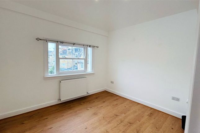 Detached house to rent in Fulham Park Gardens, Parsons Green