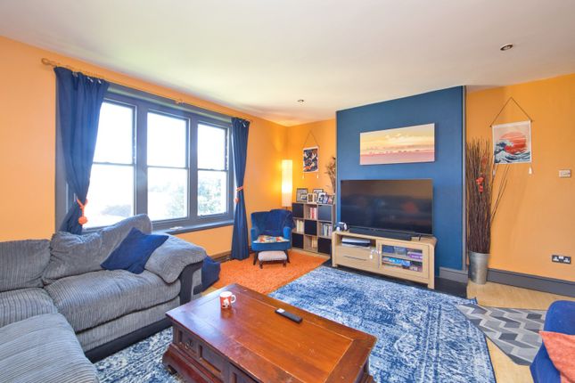 Tower Apartment. Harvey Manor,, Foord Road, Kent photo 2