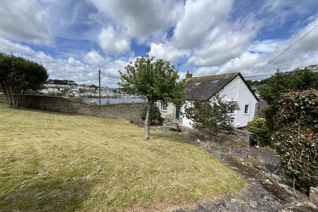 Gardens And Front.Jpg