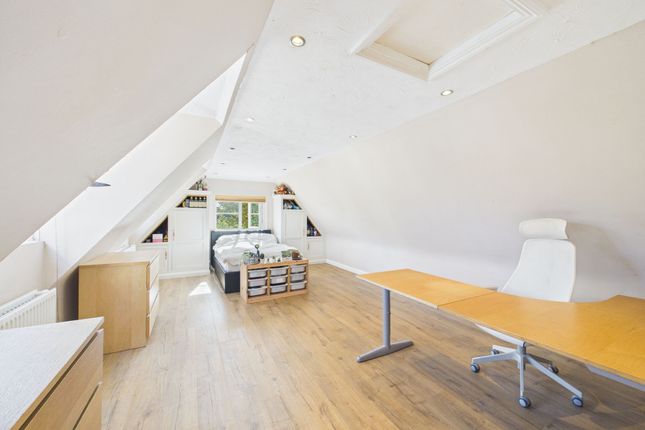 Blenheim House Harling Road, Thetford photo 4