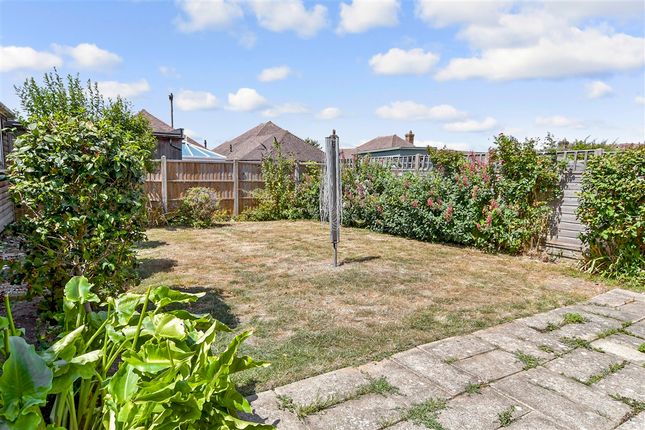The Crescent, Lancing photo 2