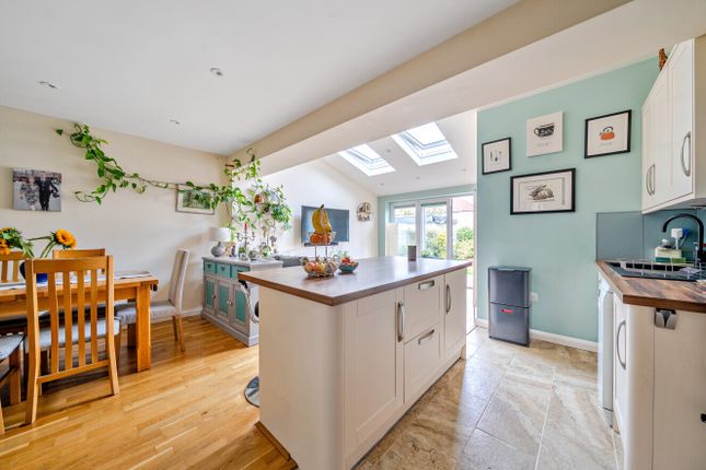 3, Lexden Road, Mitcham photo 2