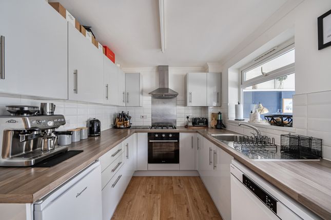 64, Russet Way, Bath photo 3