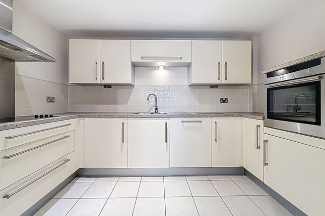 146 Roma Victoria Wharf Watkiss Way, Cardiff photo 4
