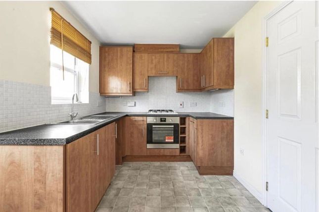 18, Osier Way, Cambridge photo 2