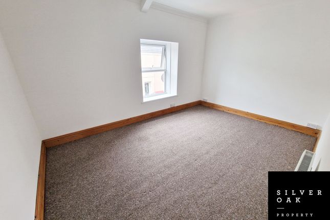 18 Emma Street, Llanelli photo 5