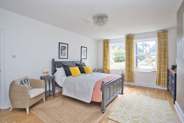 Flat for sale in Augusta Gardens, Folkestone