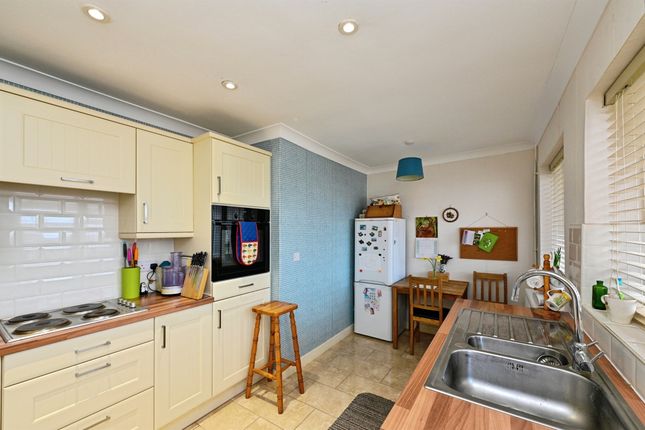 14, Victory Road, Downham Market photo 4