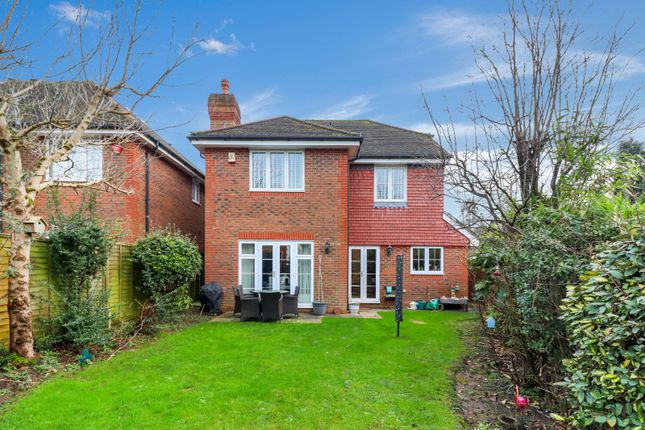 Detached house for sale in Cedar Close, Chesham, Buckinghamshire