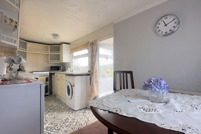 Mobile/park home for sale in Ash Road, Summer Lane Park Homes, Banwell, North Somerset