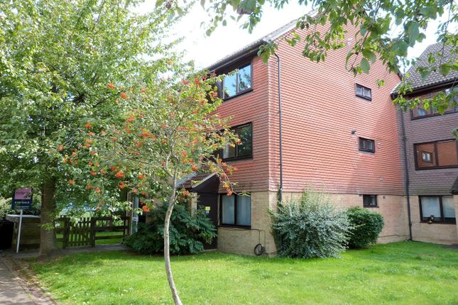Thumbnail Flat for sale in Peerless Drive, Harefield