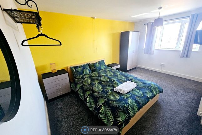 Romorantin Place, Long Eaton, Nottingham photo 4