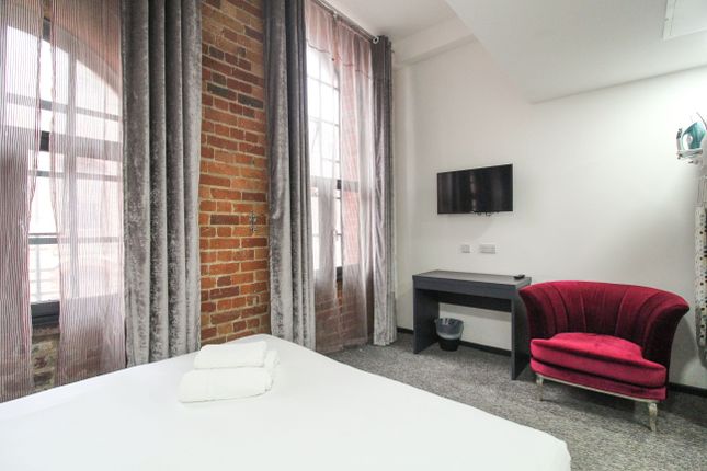 308, Regency Suites, Nottingham photo 3