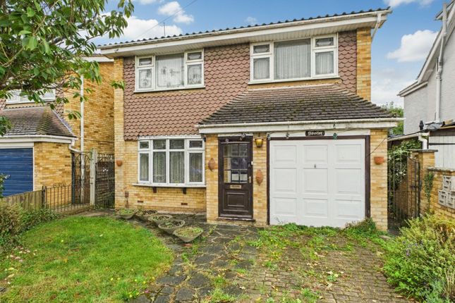 4-bed detached on Alderton Second Avenue, Stanford-Le-Hope, £425,000