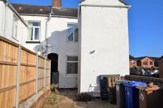 End terrace house to rent in Ruxley Road, Bucknall, Stoke-On-Trent