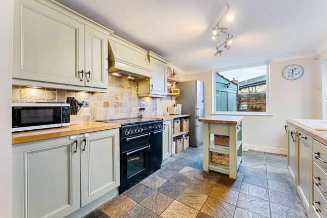 5 Moss Road, Wigan photo 3