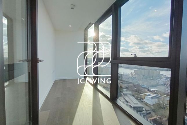 CN714, Flat 1902, Vetro Court, 6 Salter Street, London photo 4