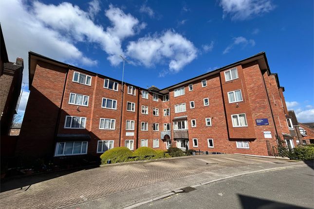 1-bed house on Flat 1 Eleanors Court, Albion Street, Dunstable, £95,000