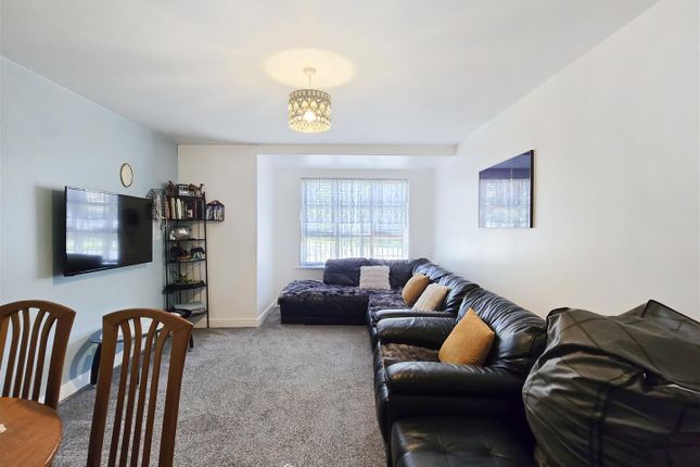 2, Drysdale Fold, Huddersfield photo 3