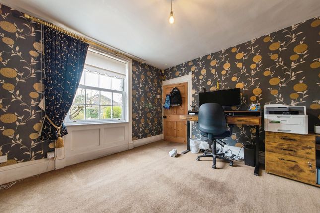 17, Station Road, BOURNE photo 3
