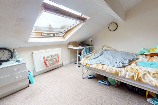 Terraced house to rent in Blackman Lane, Woodhouse, Leeds