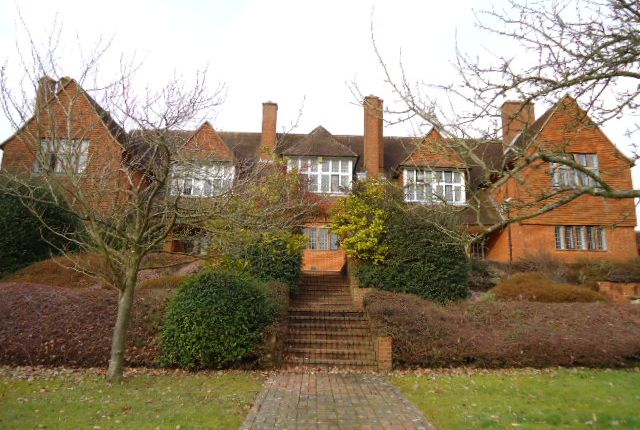 Thumbnail Office to let in The Manor House/Grove House, Chineham Court, Basingstoke
