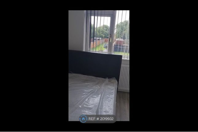 Thumbnail Room to rent in Blackberry Lane, Coventry