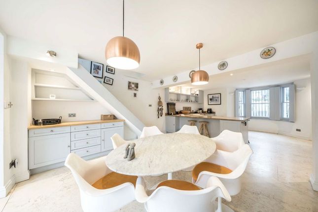 17, Amerland Road, London photo 4