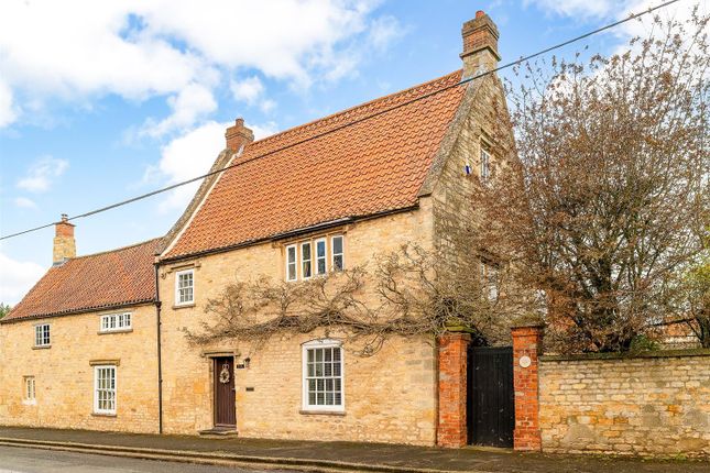 Thumbnail Property for sale in North Lane, Navenby, Lincoln