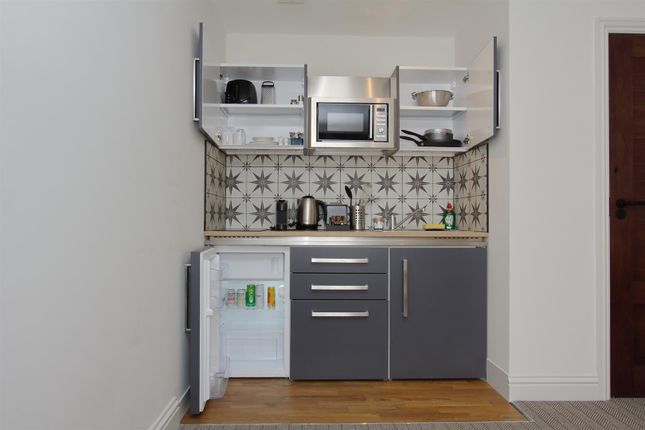 Standard Apartment, Mercure Salisbury, Salisbury photo 4
