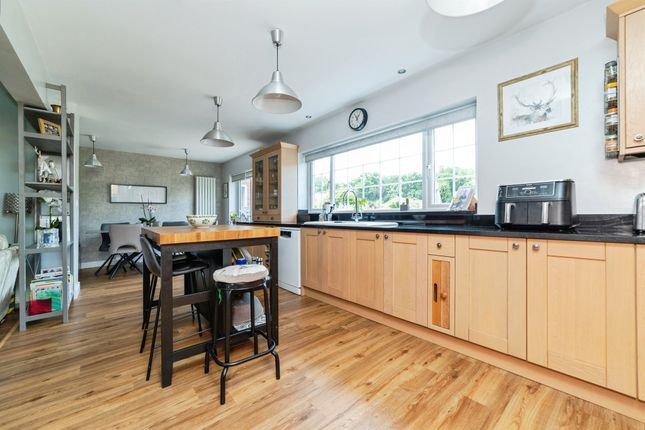 22, London Road, Hertford photo 4