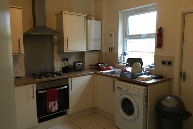 Thumbnail Shared accommodation to rent in Alderson Road, Wavertree