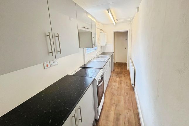 36, Collin Street, Uttoxeter photo 2