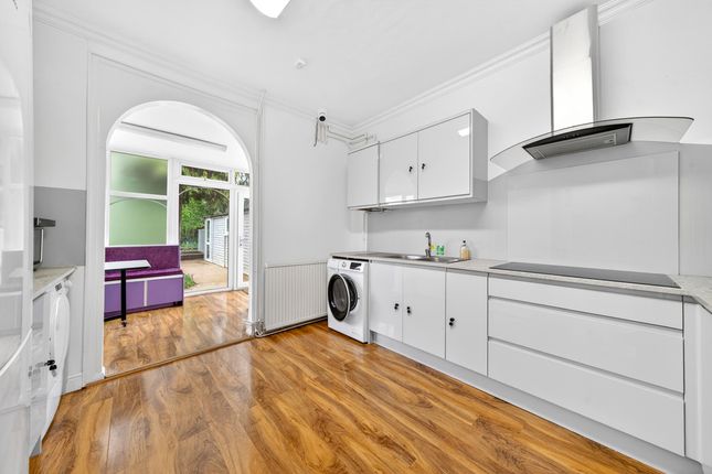 11, Boswell Road, Thornton Heath photo 3