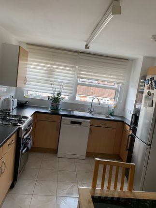 Maisonette to rent in Dendridge Close, Enfield