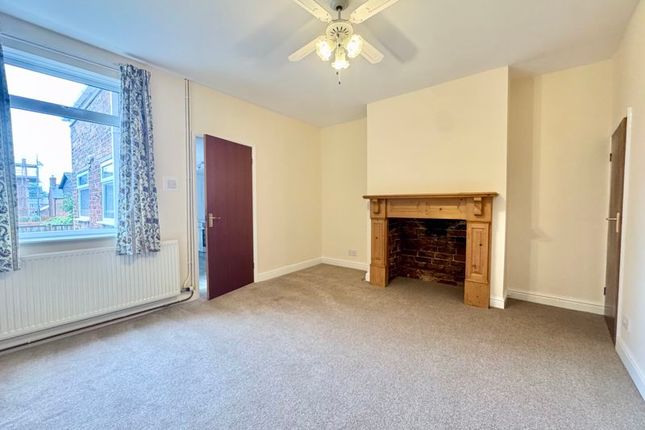 7, Eastfield Road, Louth photo 3