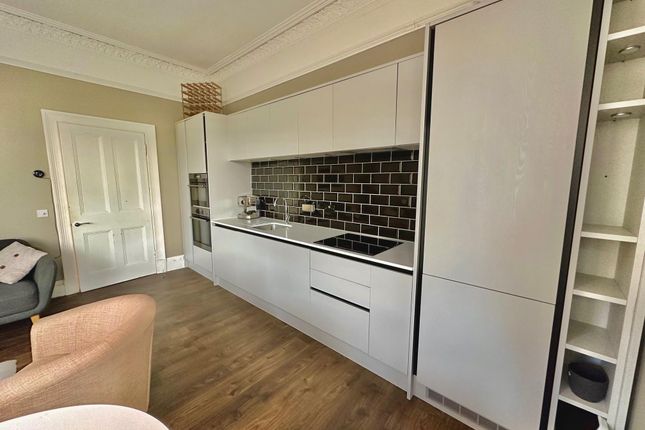 Dalmeny Street, EH6 8PQ, Edinburgh photo 5