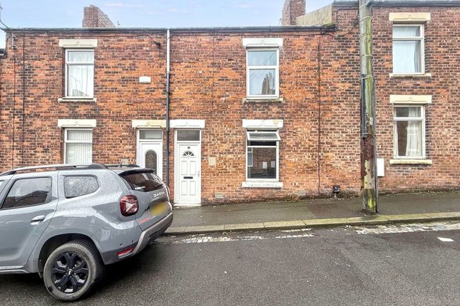 3-bed house on 7, Hamilton Street, Peterlee, £50,000